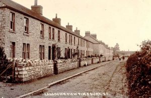 Lansdown View was built in the early 20th century. Originally the road was called Crookham Lane. Originally the whole area on which the houses were built was an orchard owned by the Flower family. In the 1911 census the majority of the inhabitants were mining families.